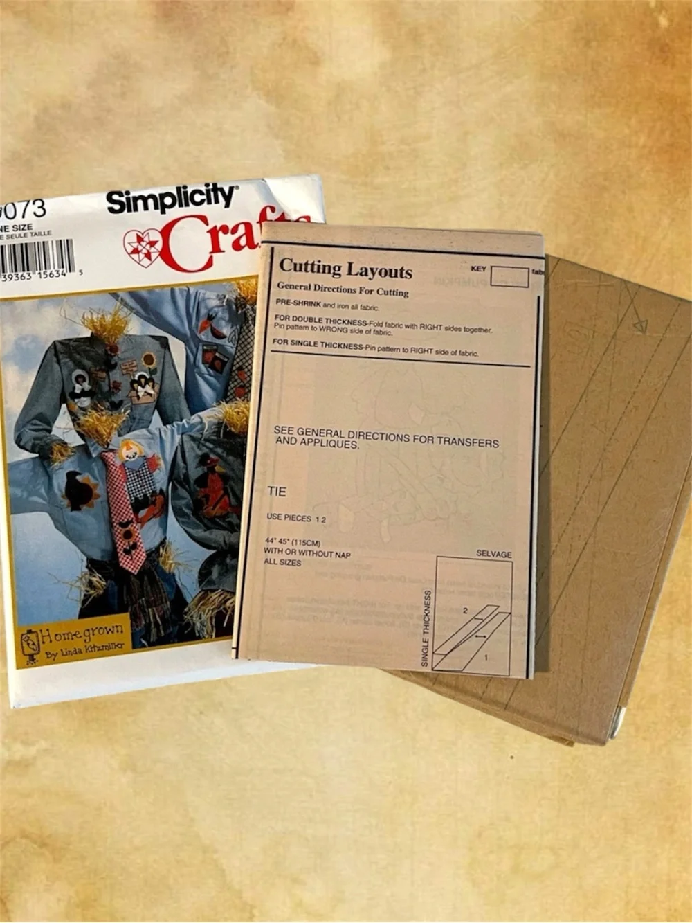 Lot of 2 Vintage Simplicity Crafts Patterns Appliqué Scarecrow Uncut